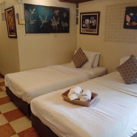 Baansuanleelawadee Resort אמפווה מראה חיצוני תמונה