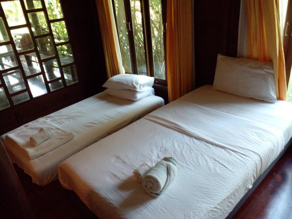 Baansuanleelawadee Resort אמפווה מראה חיצוני תמונה