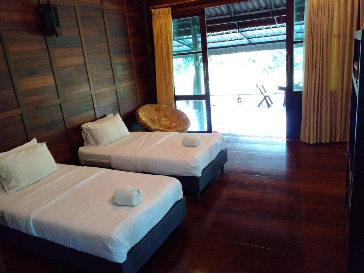 Baansuanleelawadee Resort אמפווה מראה חיצוני תמונה