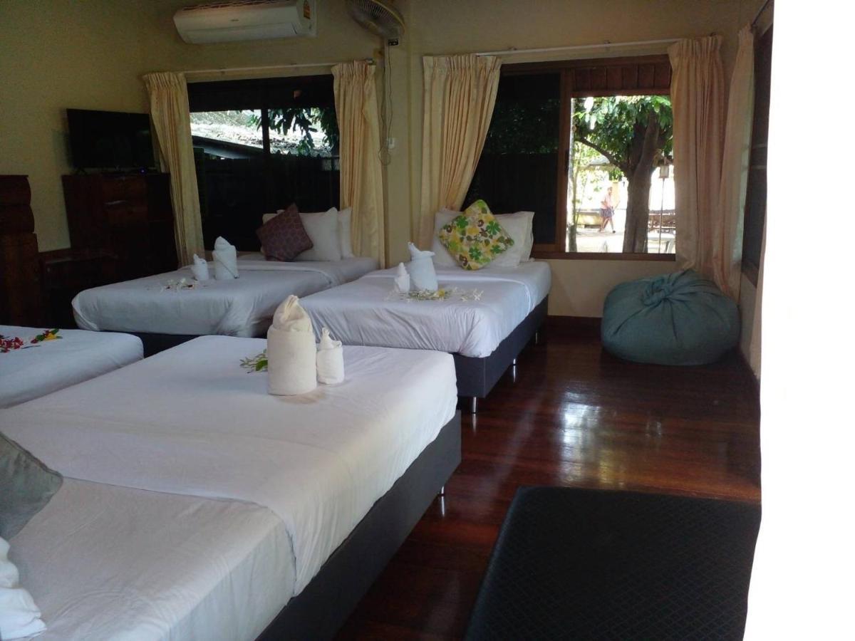 Baansuanleelawadee Resort אמפווה מראה חיצוני תמונה