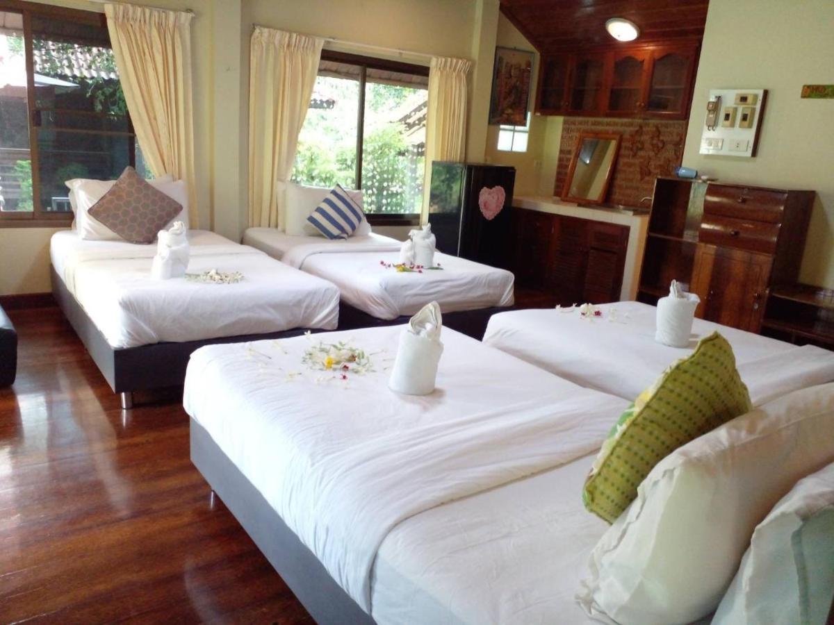 Baansuanleelawadee Resort אמפווה מראה חיצוני תמונה