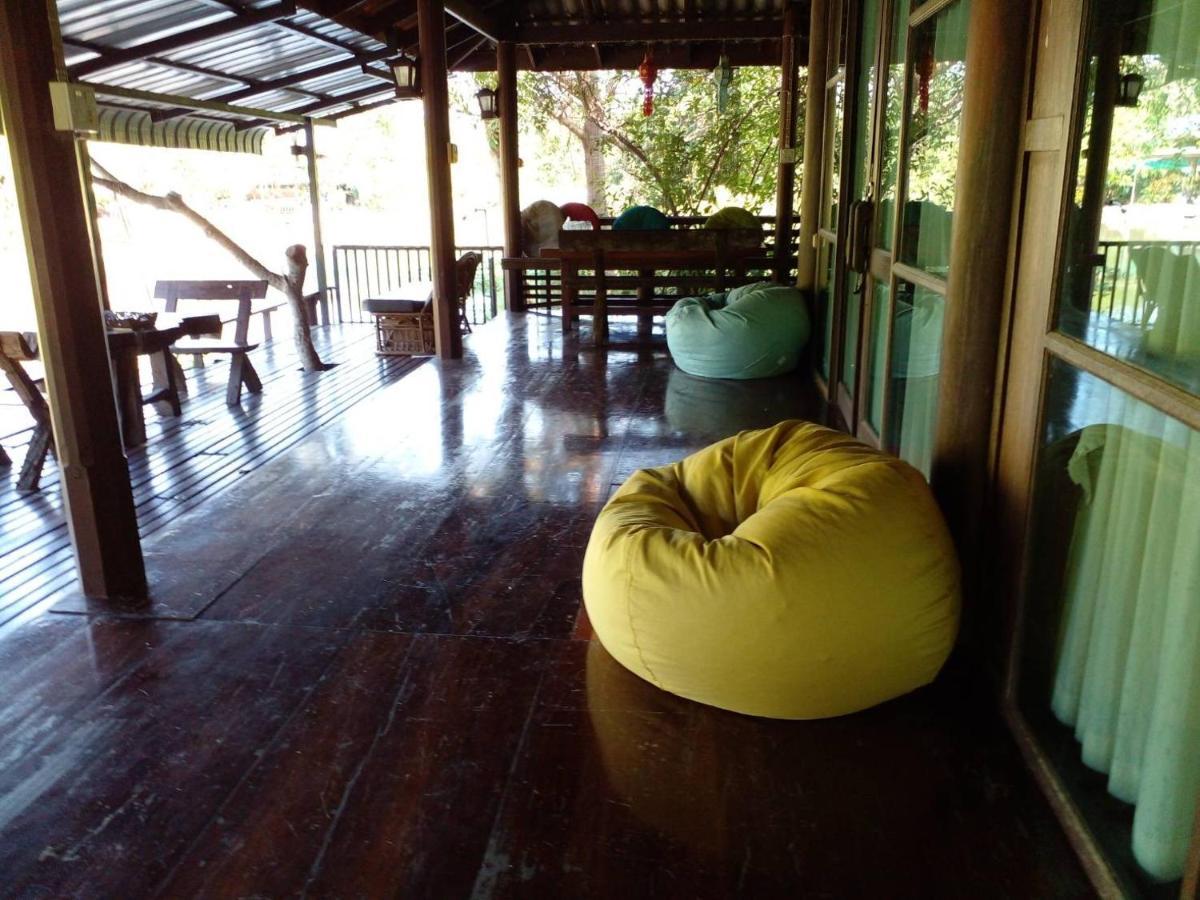 Baansuanleelawadee Resort אמפווה מראה חיצוני תמונה